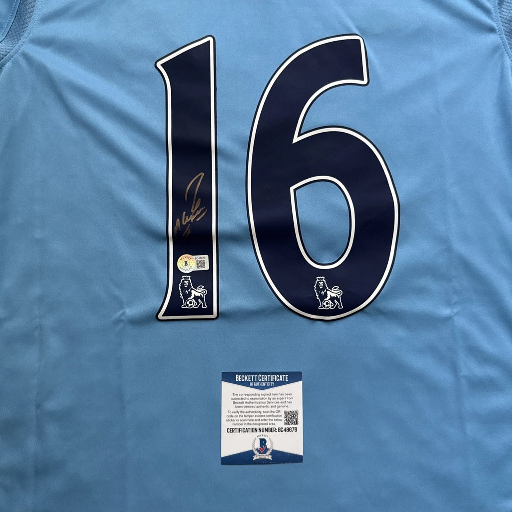 Autographed Sergio “Kun” Aguero Manchester City Blue Umbro #16 Jersey – Beckett COA