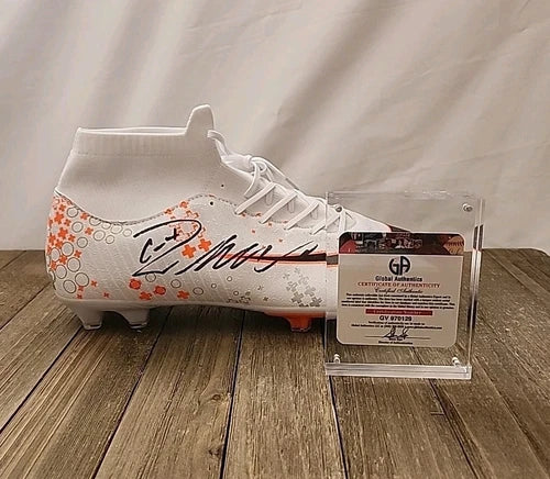 Cristiano Ronaldo Signed Nike Cleat w/ COA – Soccer Shoe Football CR7 Al-Nassr