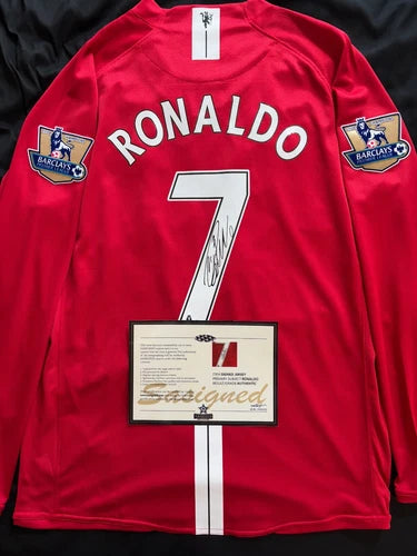 Cristiano Ronaldo SIGNED Manchester United 0708 Retro ShirtJersey + COA