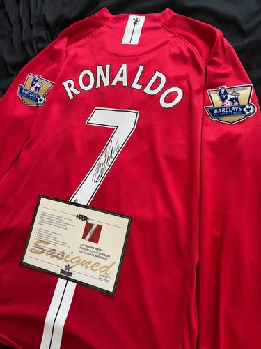 Cristiano Ronaldo SIGNED Manchester United 0708 Retro ShirtJersey + COA