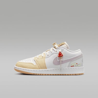 Air Jordan 1 Low SE White Pink
