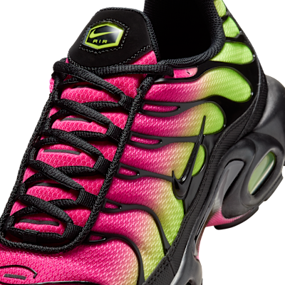 Nike Air Max Plus Shoes Pink