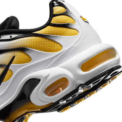 Nike Air Max Plus Gold