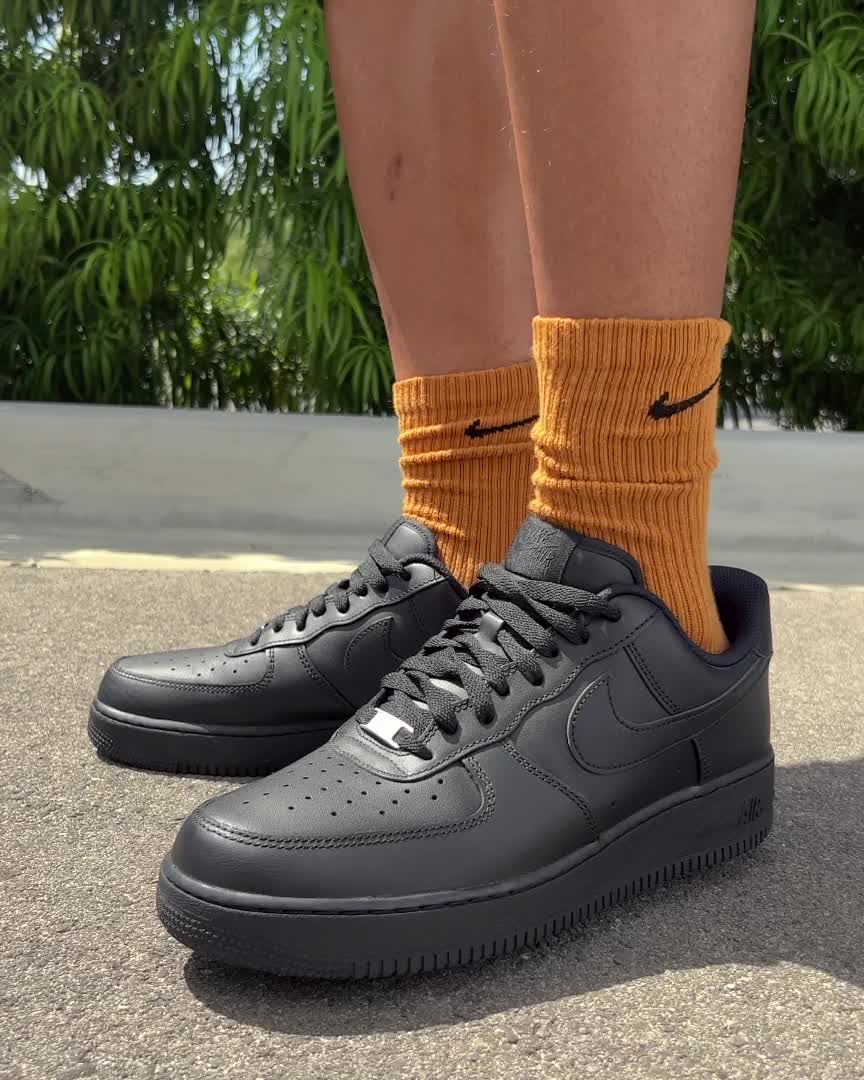 Nike Air Force 1 ’07 Low Black