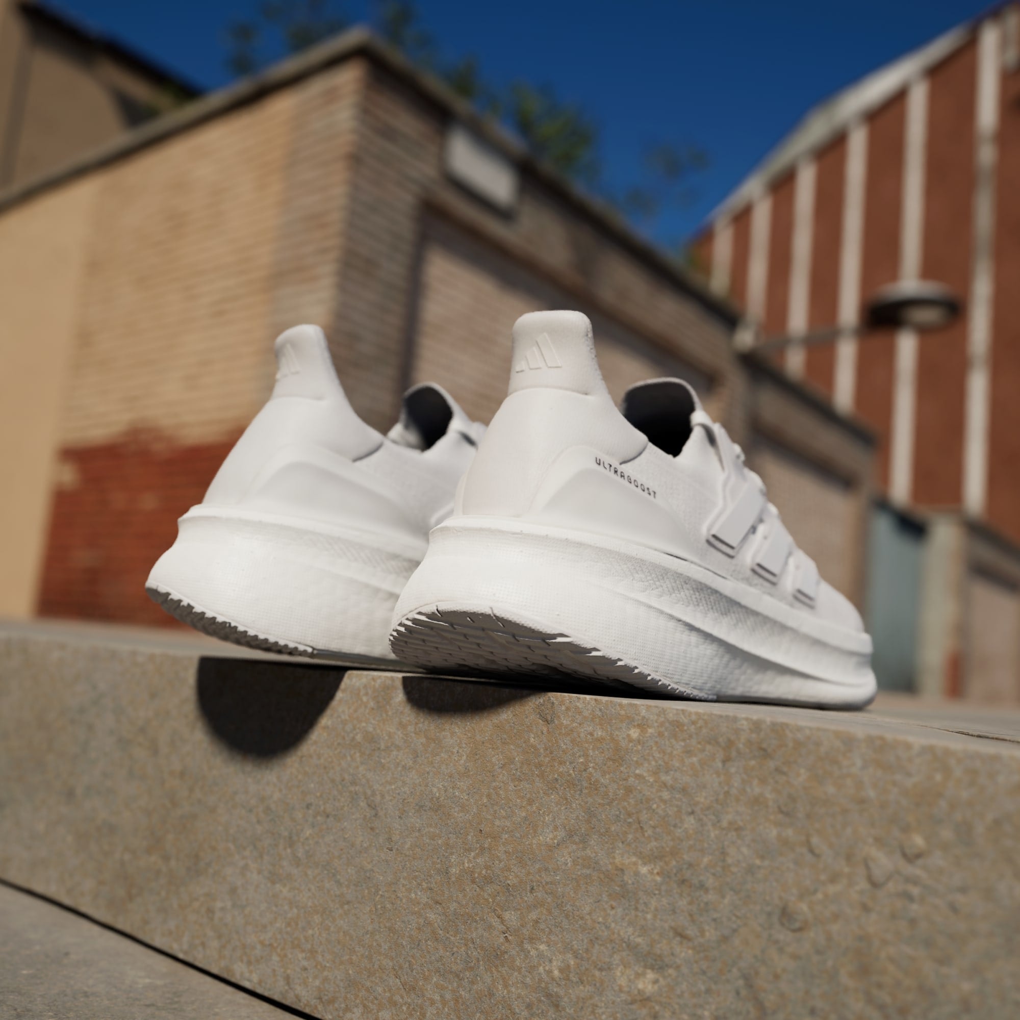 아디다스 울트라부스트 5 화이트