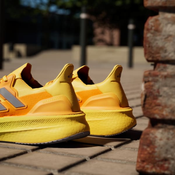 아디다스 울트라부스트 5 신발 노란색