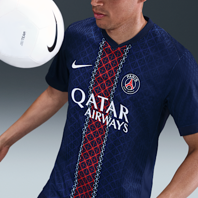 Paris Saint-Germain 2025-26 Match Home